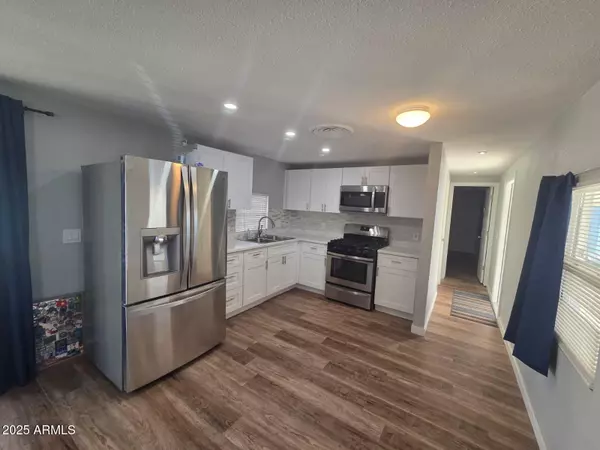 Mesa, AZ 85207,8615 E Main Street #F93