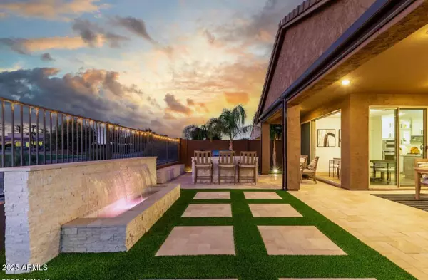 2016 N 141ST Avenue, Goodyear, AZ 85395