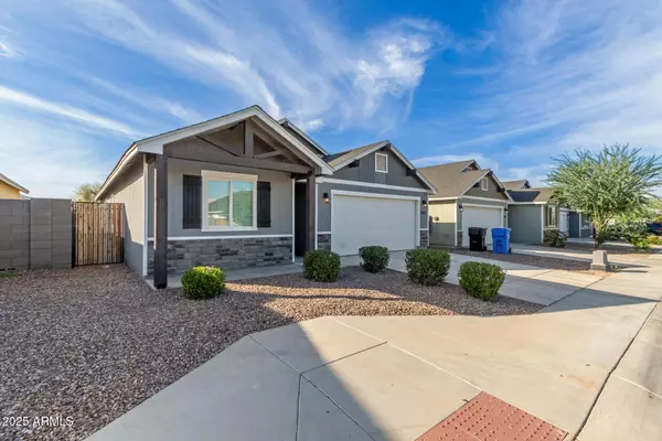 Phoenix, AZ 85041,5832 S 12TH Lane