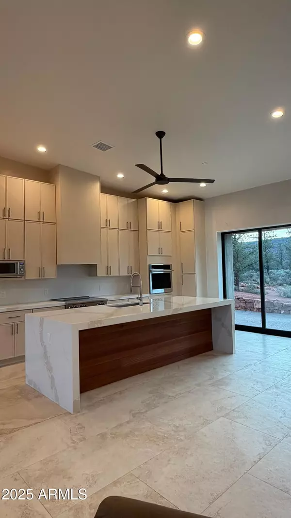 Sedona, AZ 86336,10 Amber Cliffs Way