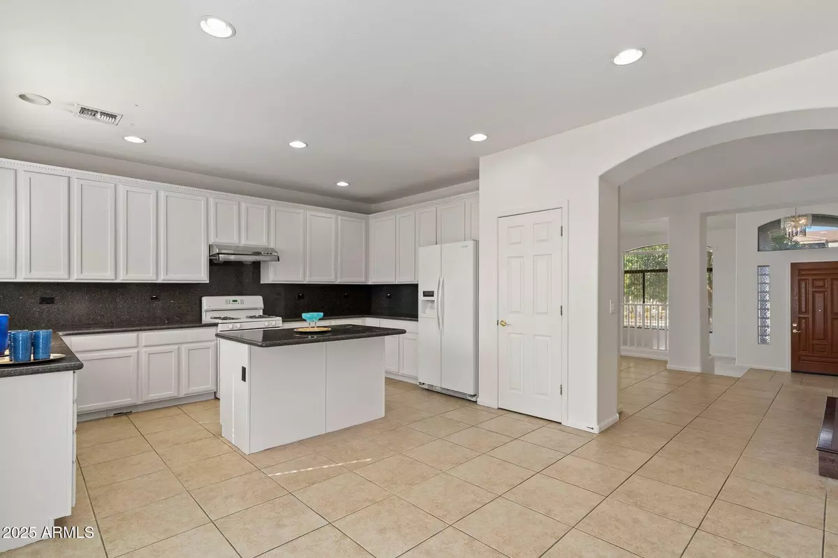 Phoenix, AZ 85085,2125 W CRIMSON Terrace