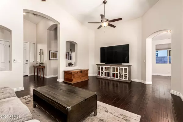 Chandler, AZ 85286,3041 E LARK Drive