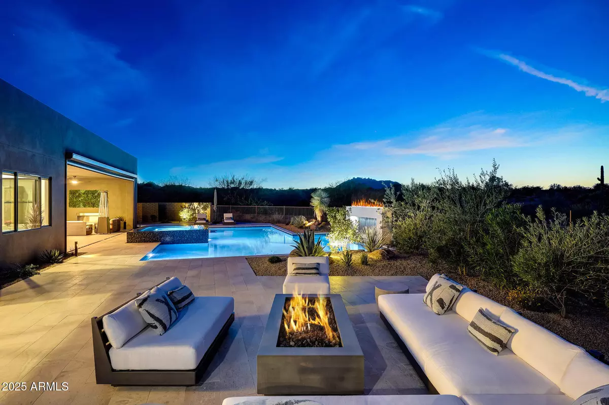 Scottsdale, AZ 85255,13018 E JUAN TABO Road