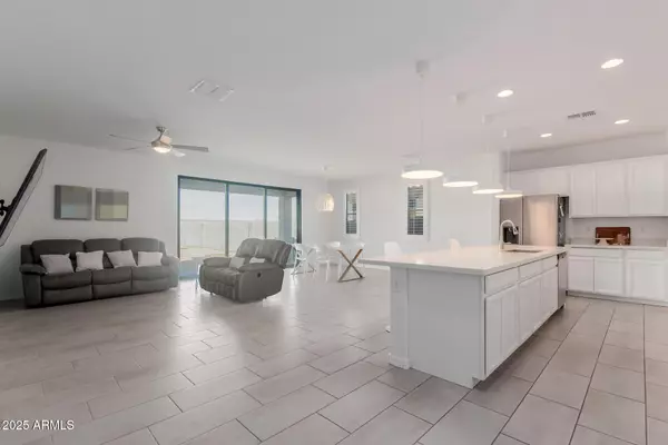 Surprise, AZ 85388,17454 W LARKSPUR Drive