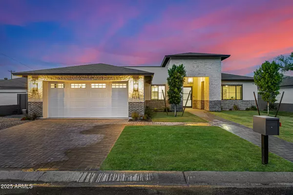 Phoenix, AZ 85018,4228 E AVALON Drive