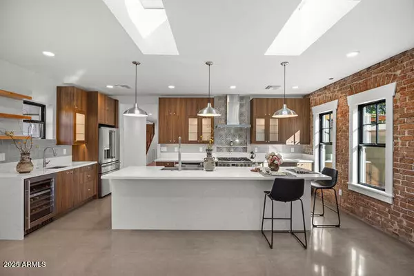 Phoenix, AZ 85006,914 E SHERIDAN Street