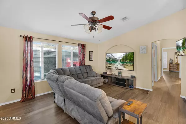 Mesa, AZ 85206,201 S Greenfield Road #266