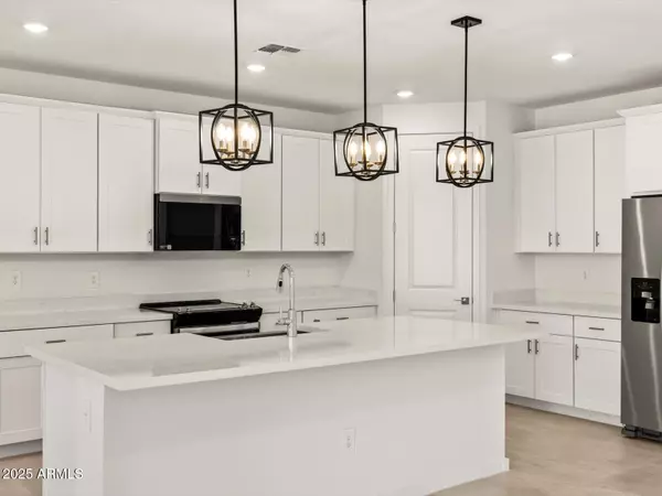 Buckeye, AZ 85326,24466 W GROVE Street