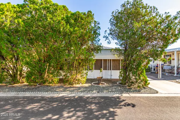 2650 W UNION HILLS Drive #370, Phoenix, AZ 85027