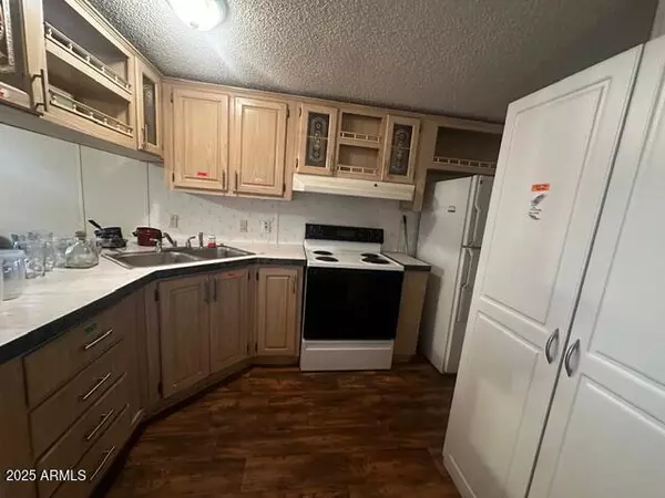 Mesa, AZ 85201,2121 N CENTER Street #OFC