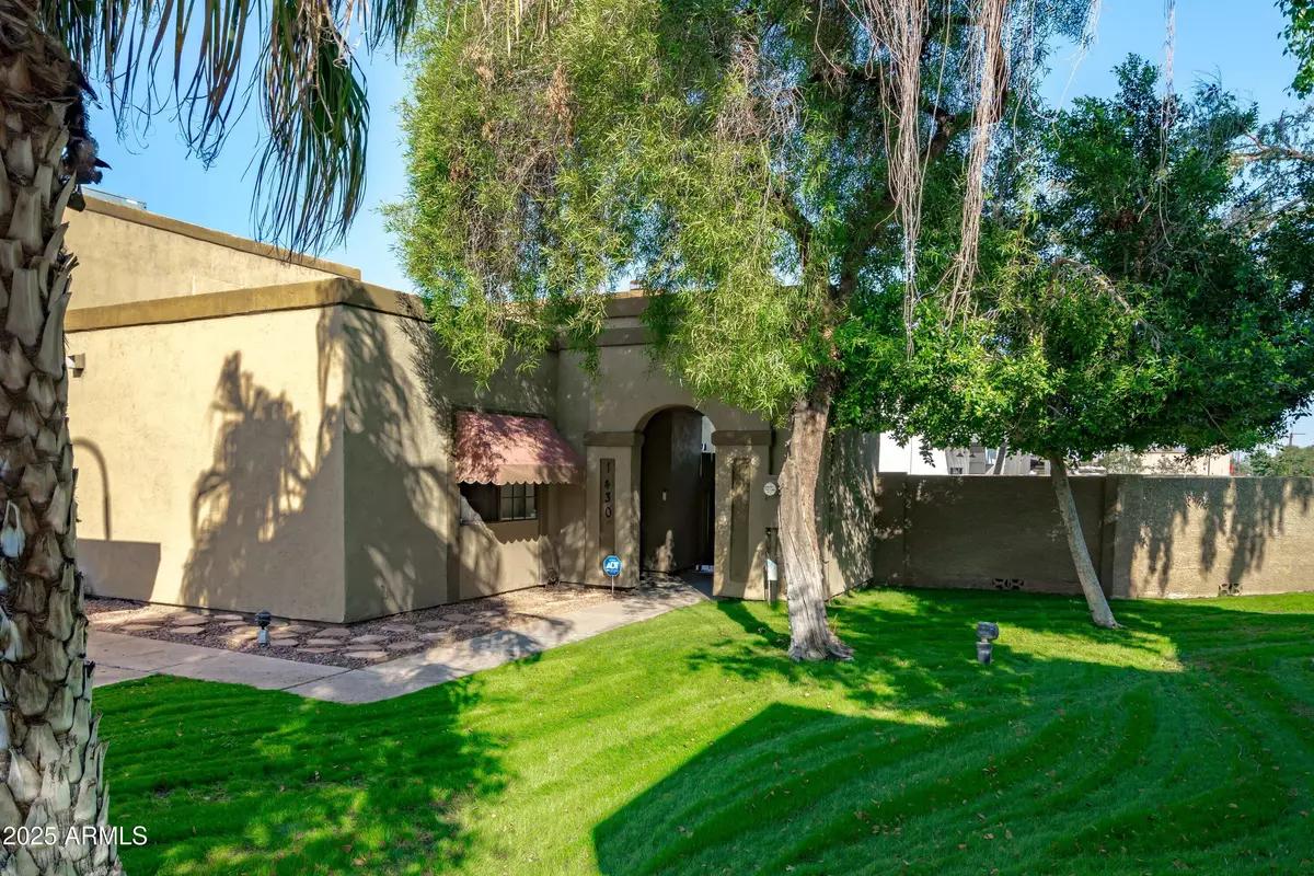 Tempe, AZ 85282,1430 W LA JOLLA Drive