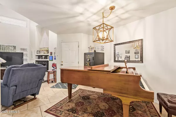 Mesa, AZ 85201,225 W 1ST Street #128