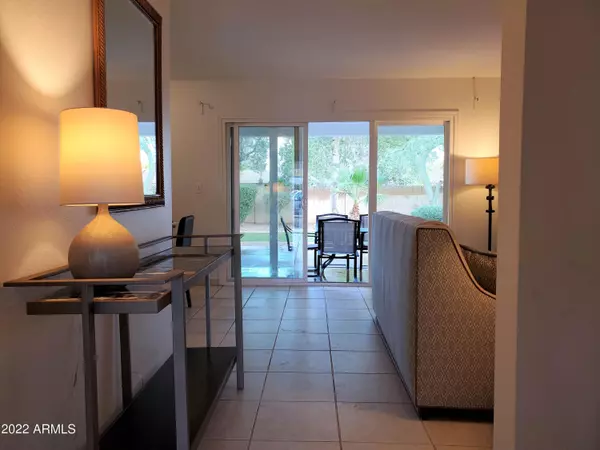 Scottsdale, AZ 85251,3017 N 81ST Street