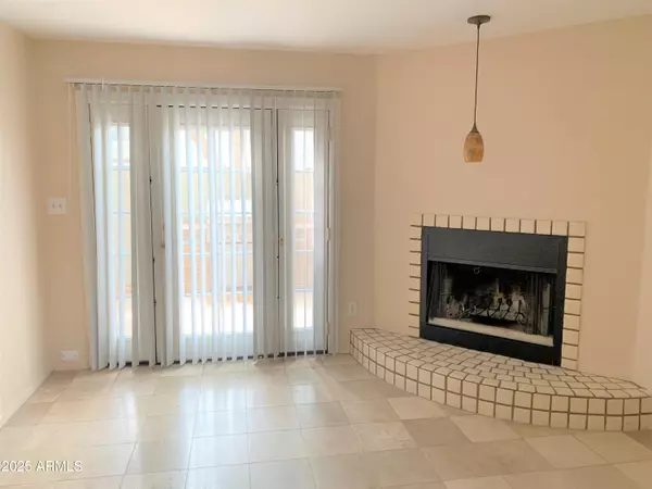 Scottsdale, AZ 85251,3309 N 70th Street #116