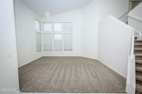 Phoenix, AZ 85032,3844 E KINGS Avenue