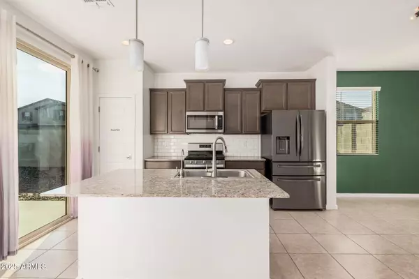 San Tan Valley, AZ 85140,399 W PELIPA Drive