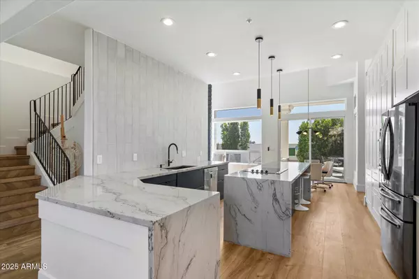 Scottsdale, AZ 85259,12055 E CLINTON Street