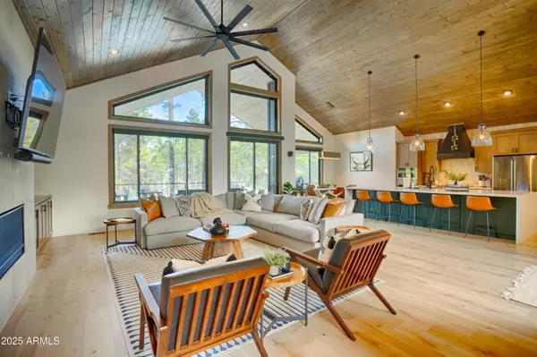 Show Low, AZ 85901,4500 W Hackberry Lane #161