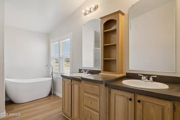 Maricopa, AZ 85139,53531 W BUCK Drive