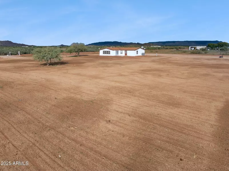 53531 W BUCK Drive, Maricopa, AZ 85139