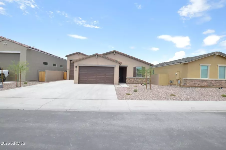4316 W SUNCUP Drive, San Tan Valley, AZ 85144