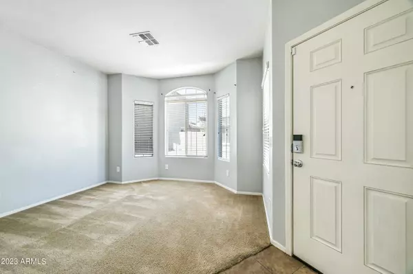 Laveen, AZ 85339,9406 S 33RD Drive