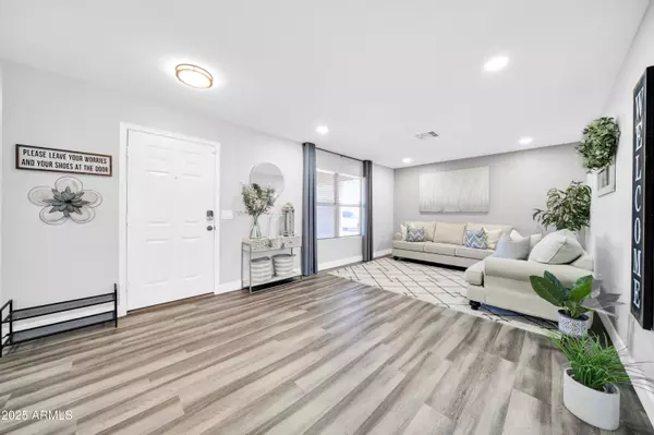 Peoria, AZ 85383,10617 W DALEY Lane