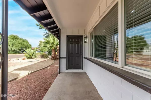 Phoenix, AZ 85023,2163 W VILLAGE Drive