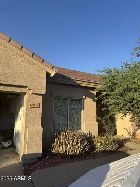 14838 W DOVESTAR Drive, Surprise, AZ 85374