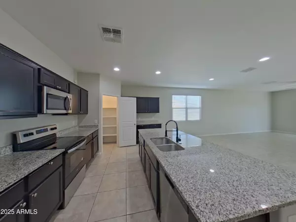 Maricopa, AZ 85138,17915 N NOCERA Road