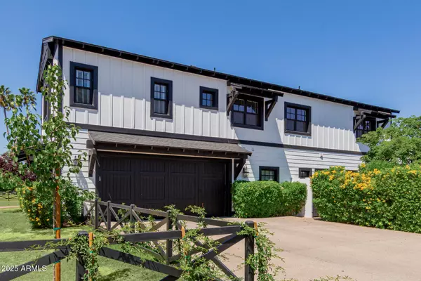 Scottsdale, AZ 85251,6196 E CALLE CAMELIA --