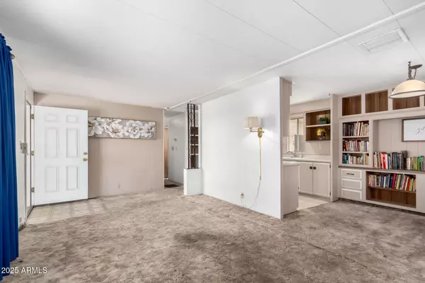 Mesa, AZ 85204,2700 E Allred Avenue #R89