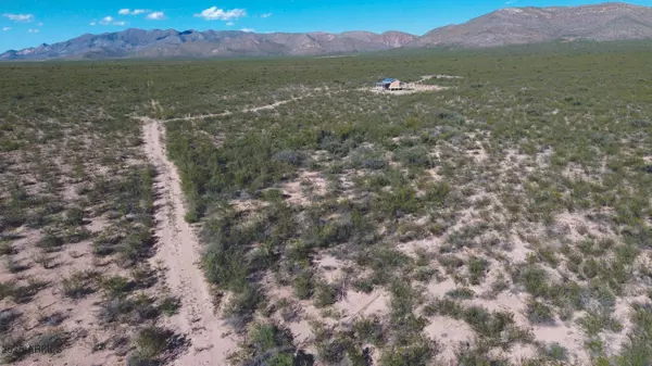 Douglas, AZ 85607,479 La Deffensa Road #167