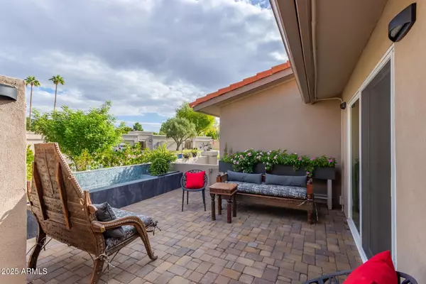 Scottsdale, AZ 85258,8018 N VIA VERDE --