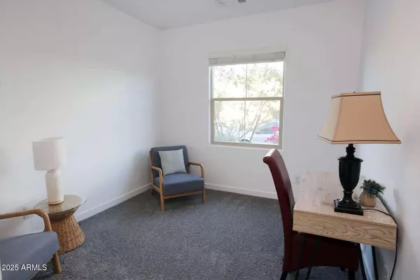 Phoenix, AZ 85043,3836 S 64TH Drive