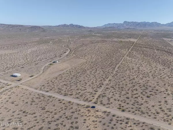 Dolan Springs, AZ 86441,0 N Bullhead Road #57