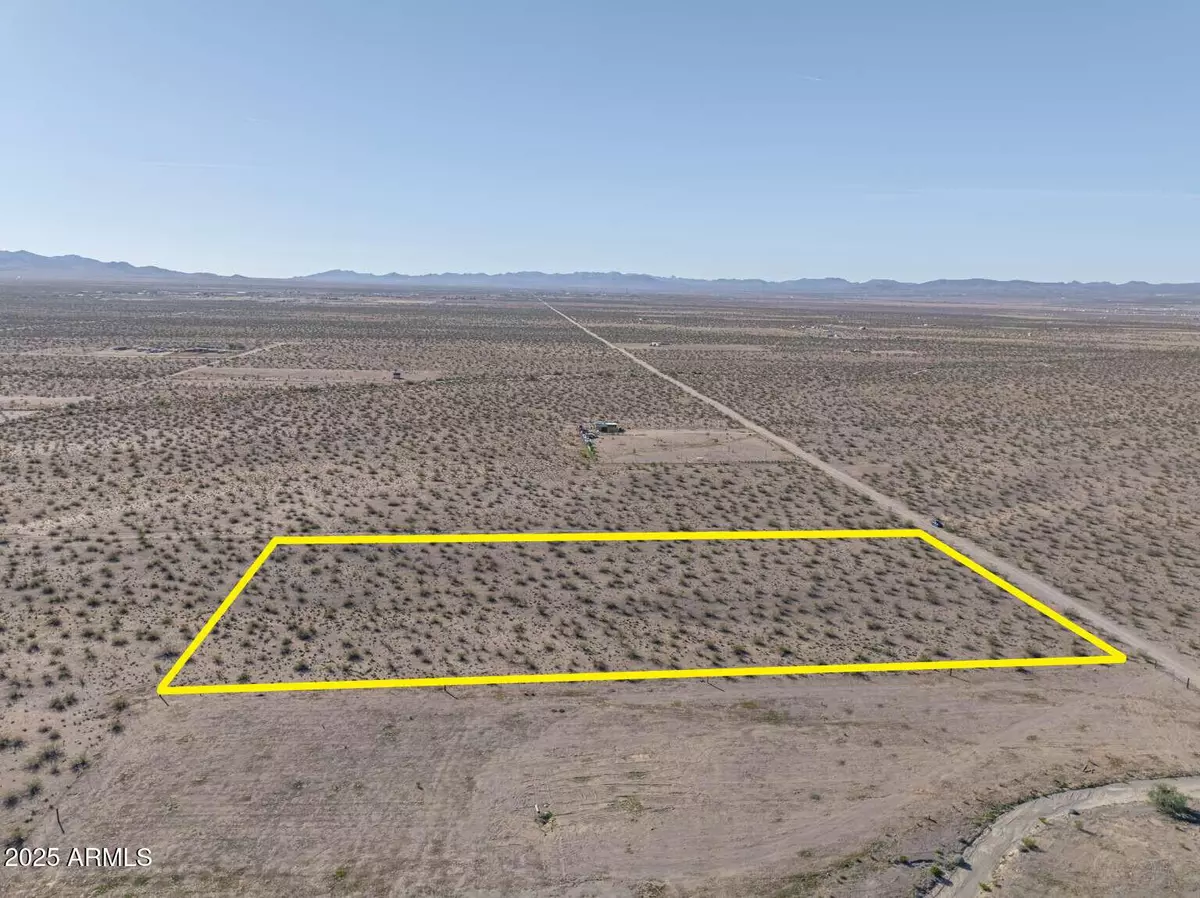 Dolan Springs, AZ 86441,0 N Bullhead Road #57