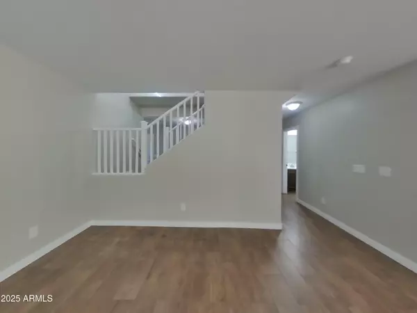 Phoenix, AZ 85040,5213 S 23RD Place