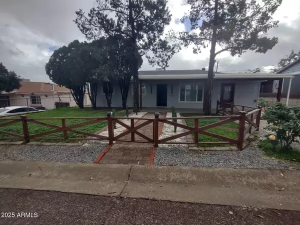 Globe, AZ 85501,7927 E PUEBLO Street