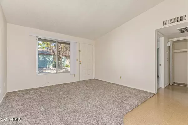 Phoenix, AZ 85033,3645 N 71ST Avenue #10