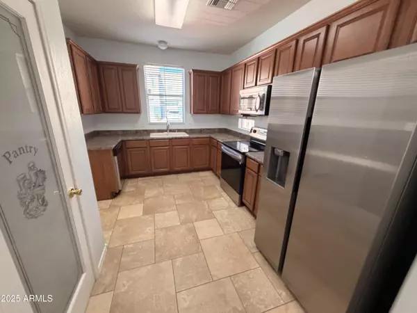 Tolleson, AZ 85353,10027 W PAYSON Road