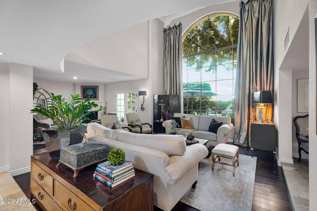 Scottsdale, AZ 85250,6701 N SCOTTSDALE Road #16