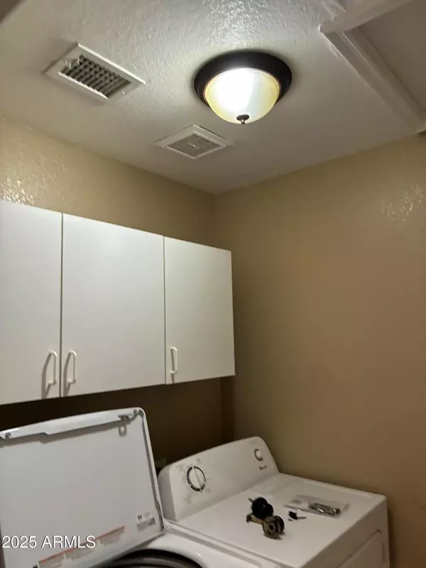 Phoenix, AZ 85048,1041 E SILVERWOOD Drive