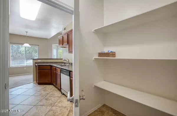 Phoenix, AZ 85022,17017 N 12TH Street #2017