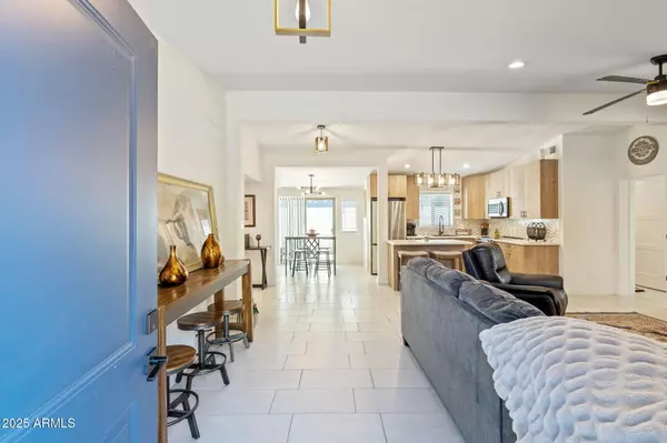 Phoenix, AZ 85016,3901 N 19TH Street