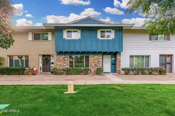 1634 E CANYON CREEK Drive, Gilbert, AZ 85295