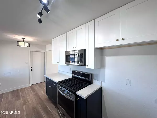 Phoenix, AZ 85017,3137 W TURNEY Avenue