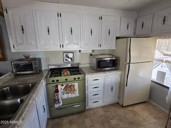 Mesa, AZ 85207,7807 E MAIN Street #B7