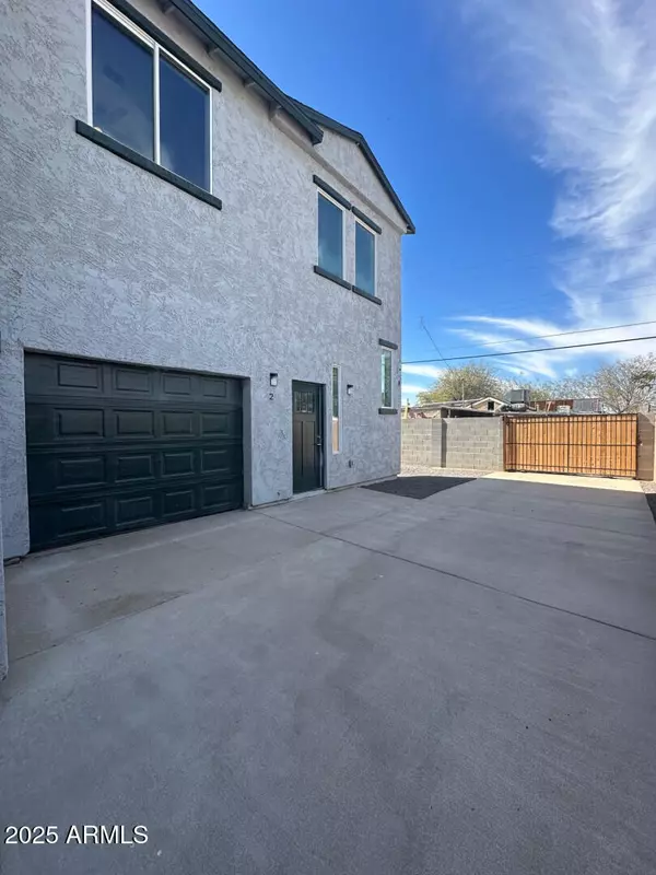 Phoenix, AZ 85041,5022 S 35TH Avenue