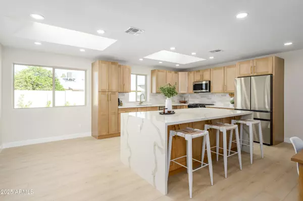 Tempe, AZ 85282,1316 E CARTER Drive